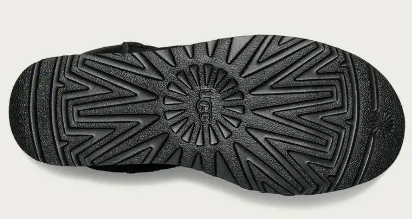 36/37 bota preta UGG, twinface, sheepskin, Australia, nova a estrear