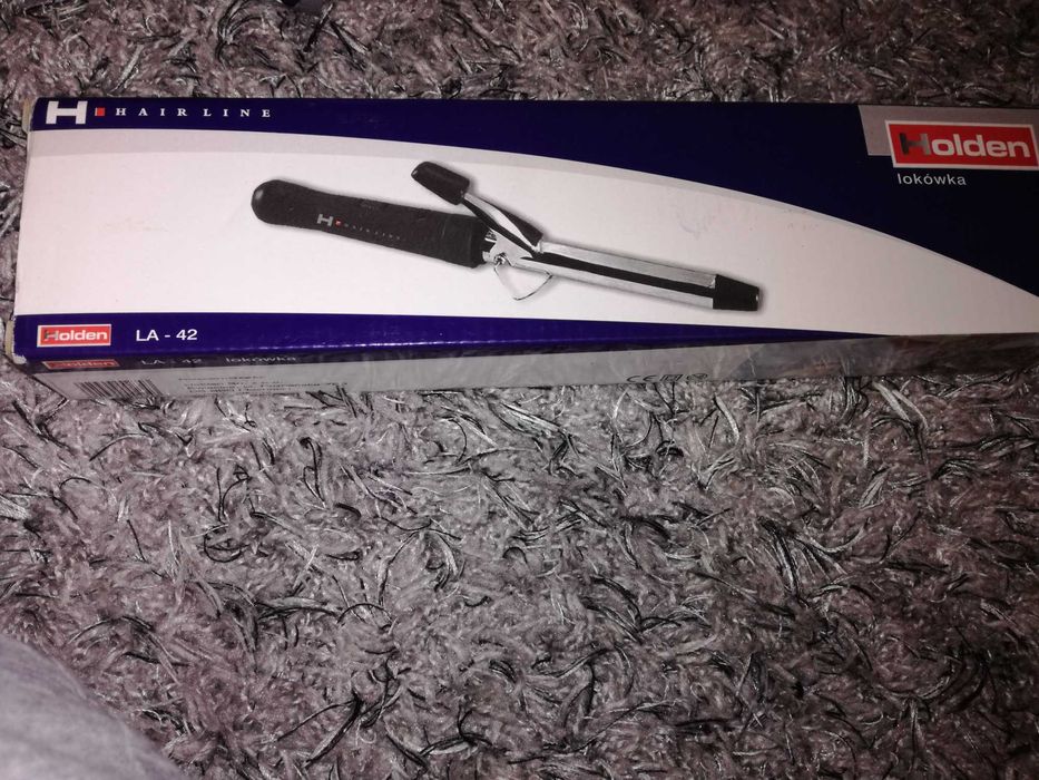 Lokowka i lokosuszarka do włosów.