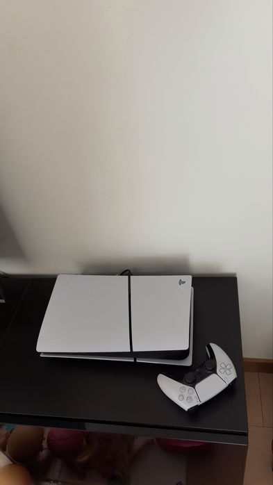 Play Station 5 Slim Digital