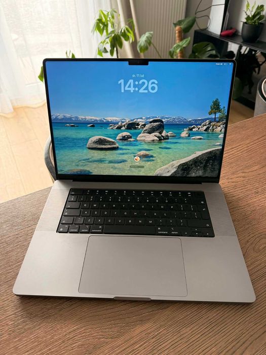 MacBook Pro 16” M2 Pro 16GB 1TB Space Gray