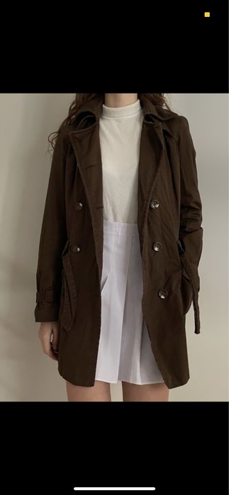 płaszcz trencz brązowy vintage klasyczny modny