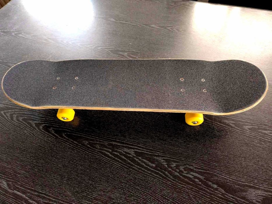Skate GONSALES - bom estado