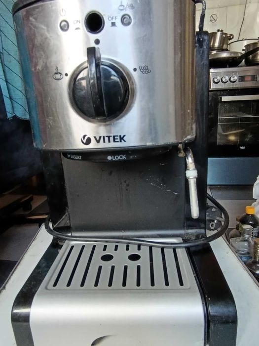 Кавоварка еспресо VITEK VT-1513  на запчастини