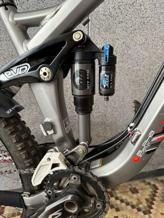 Bicicleta de enduro TREK