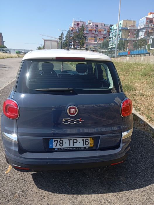 Vendo Fiat 500L.