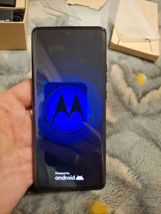 Motorola edge 40 8/256 gb ИДЕАЛ не Neo не путать.