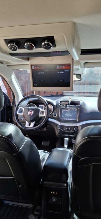 Sprzedam FIAT FREEMONT 7 osobowy