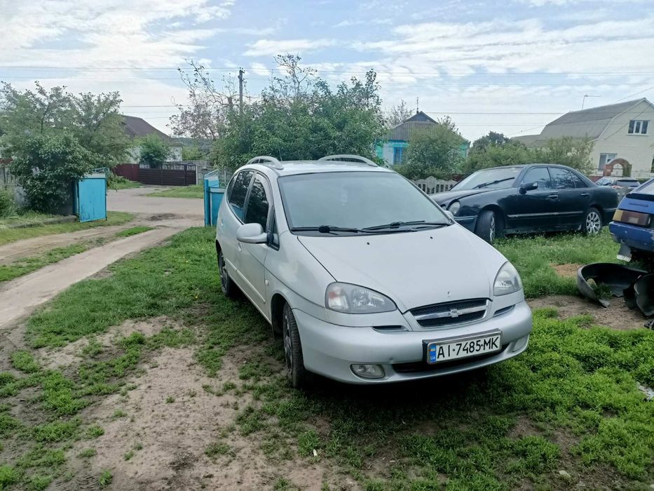Chevrolet Tacuma 2.0 газ бензин