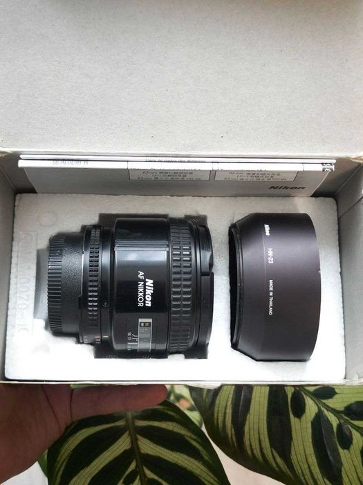 Об'єктив Nikon Nikkor 85mm f/1.8 D AF портретний