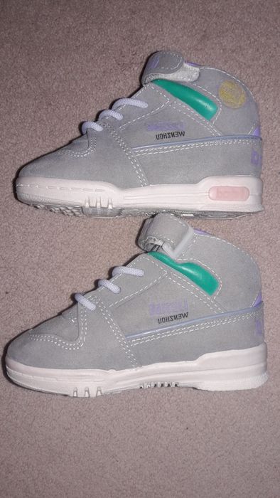 Кросiвки дитячi розмiр 15