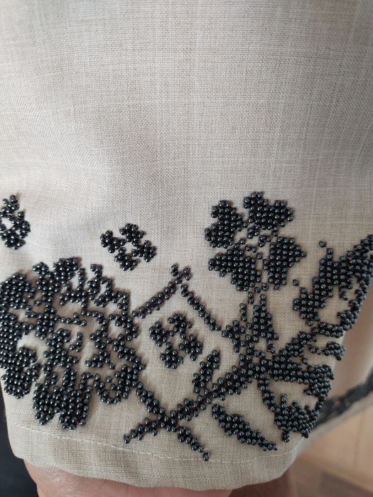 Плаття вишите бісером