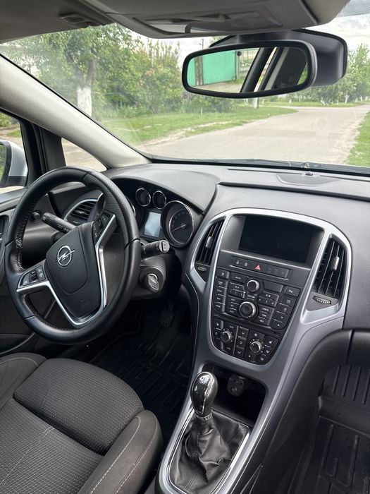 Opel Astra J 1.7