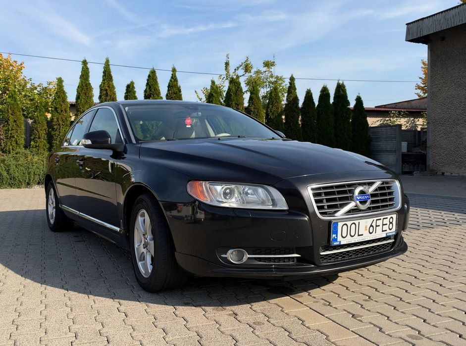 Volvo S80