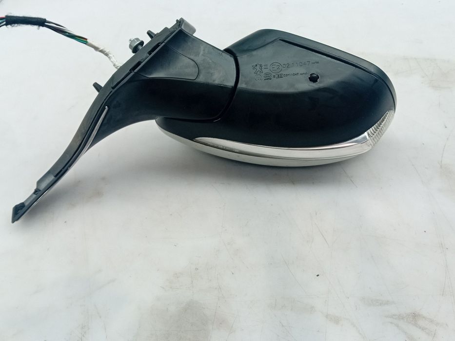 Retrovisor / espelho direito PEUGEOT 2008 I (CU_)