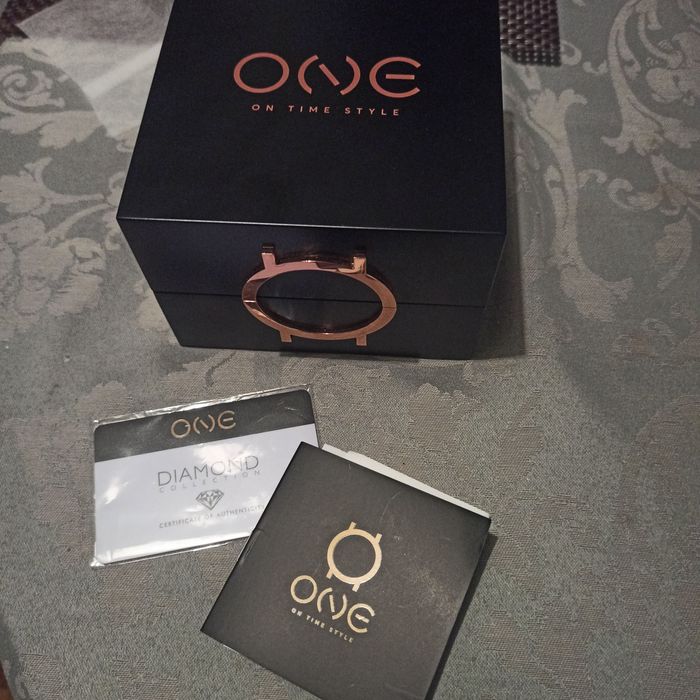 Relógio One Diamond - Edição Limitada