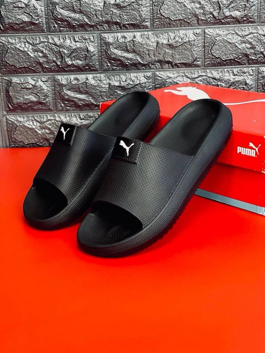 Мужские тапки шлепанцы Puma топ цена / слансы мужские черные пума шлепаны на море, тапочки для бассейна шлепанцы / капці Пума на кожен день