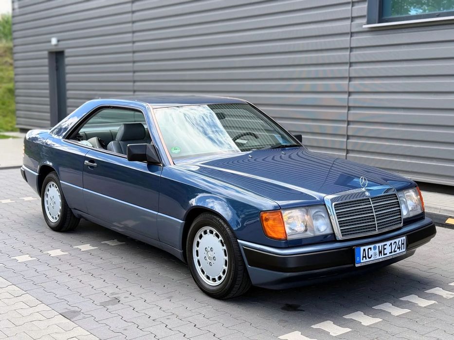 Mercedes-Benz W124 (1984-1993) W124 230CE Automat Skóry Doskonały stan Bez korozji