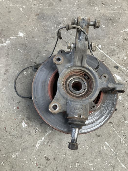 Opel Movano - zwrotnica przód lewa prawa