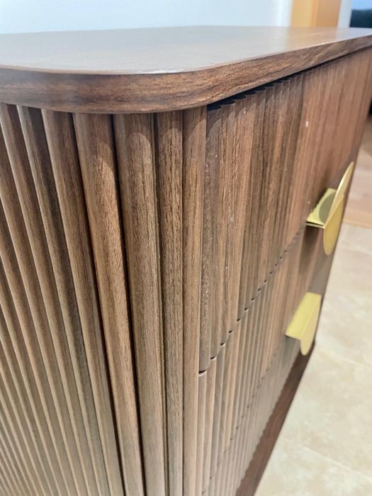 Comoda com 3 gavetas