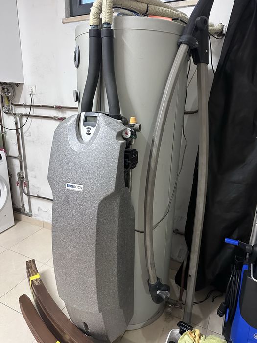Sistema AQS Solar + Caldeira Condensação ROCA Bios 24/28F + Depósito 300L