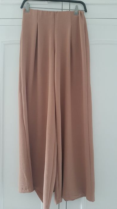 Calças largas da Zara, tam. S , cor terra