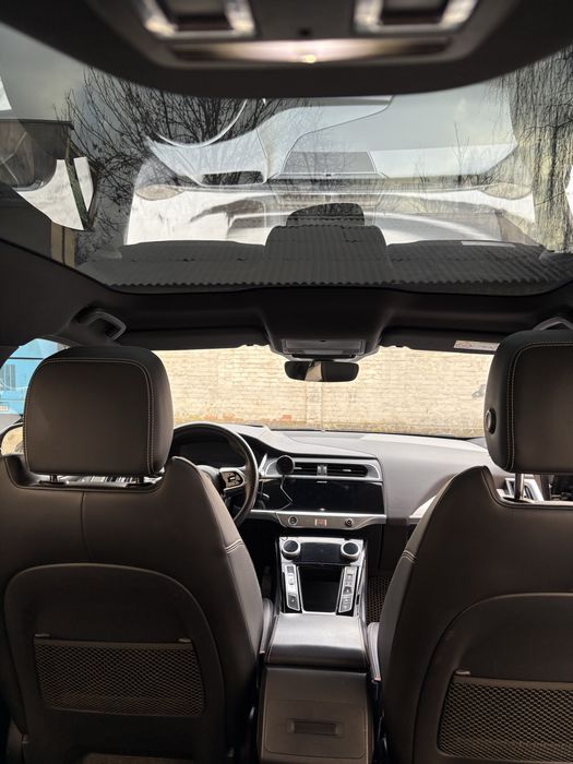 Електроавтомобіль Ягуар I-PACE SE