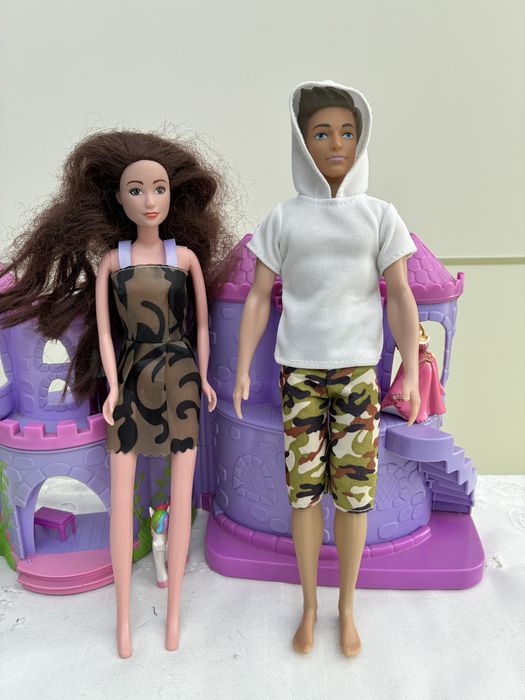 Barbie e Ken bonecas