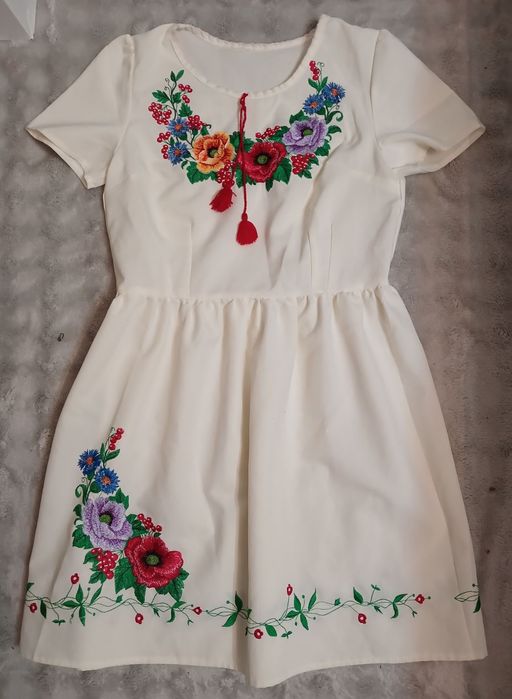 Вишиванки сукніІ для жінок