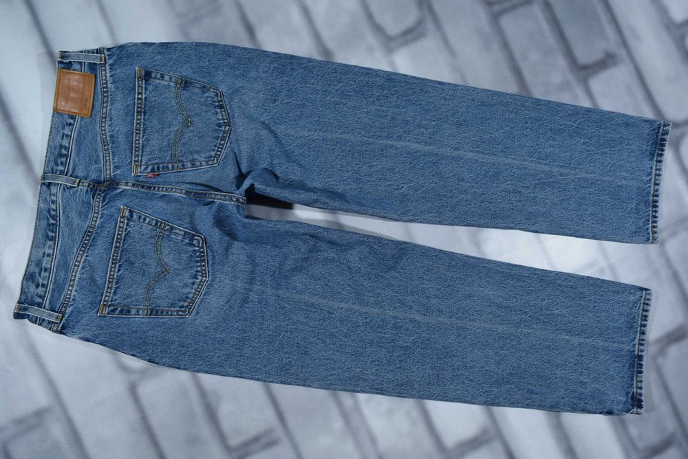 Damskie spodnie jeansy Levis 501 90s r 31/30 p 86