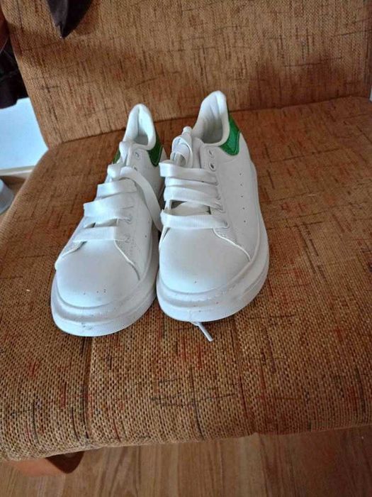 Sprzedam buty nowe