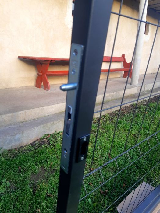 Brama przesuwna 4m,prawa .Dostępna od ręki.