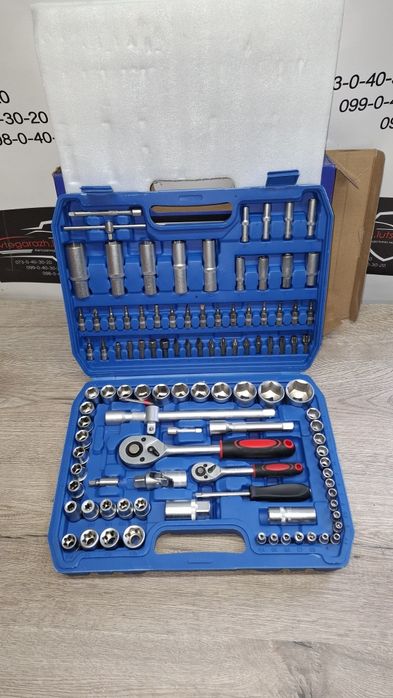 Набір інструментів 108 елементів в Кейсі