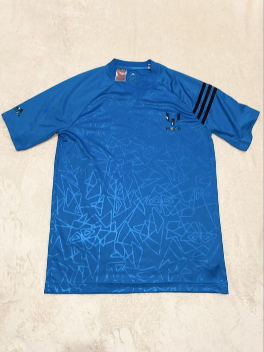 Спортивний  костюм Adidas Messi (Climalite) на вік 15-16 років зріст 176 см