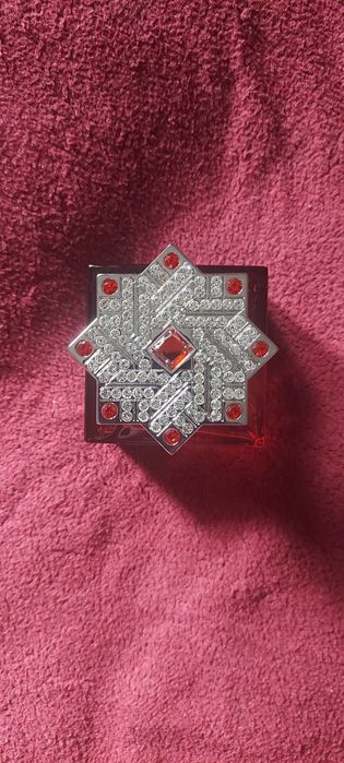 Ruby  Kajal . Пармюмерия