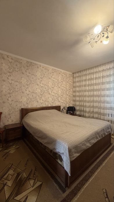 Продж будинку вулиця шкільна
