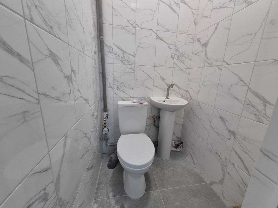 ЗДАМ приміщення на Піщаному масиві