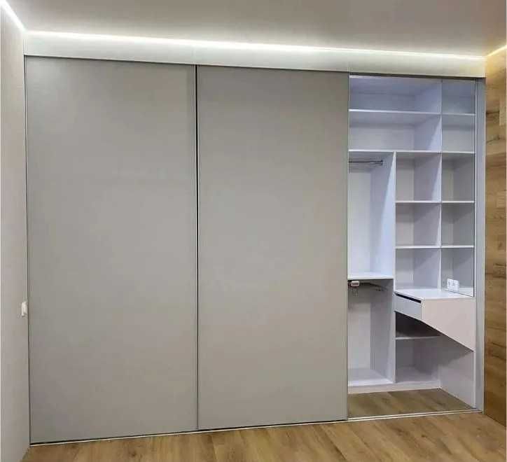 Гардероби, шафи-купе, системи зберігання під ключ. Прорахунок по тел.