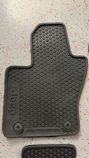 Dywaniki JEEP COMPASS 2 OEM 2016-2025