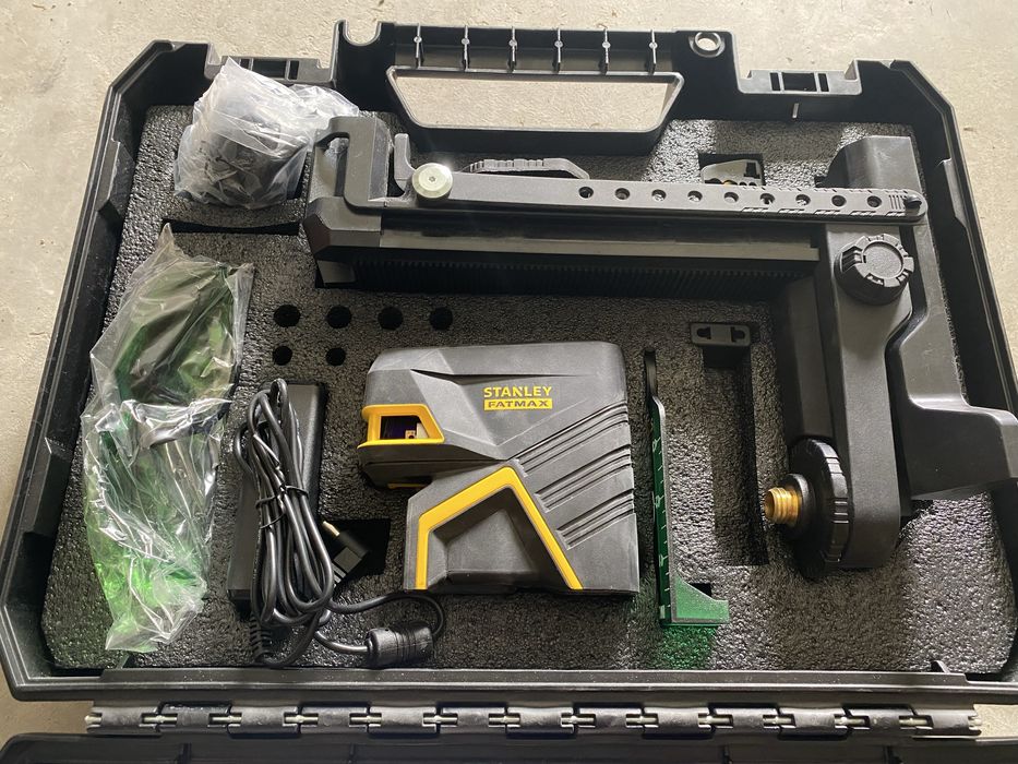 Laser krzyżowy Stanley FATMAX