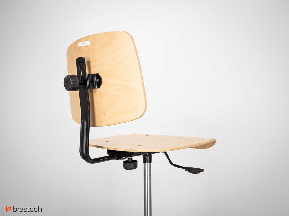 Krzesło warsztatowe, sklejka bukowa, wysokie, lakierowane