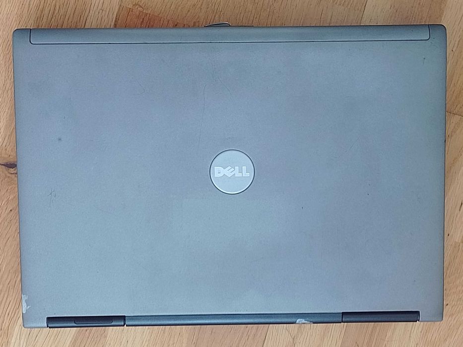 Ноутбук Latitude D620 Core Duo 14.1" в гарному стані акумулятор 90%