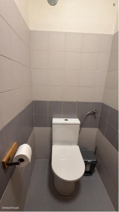 Apartamento com 3 quartos - localizado em Almada Lisbon