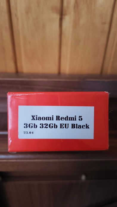 Телефон Xiaomi Redmi 5 3/32 Гб Black