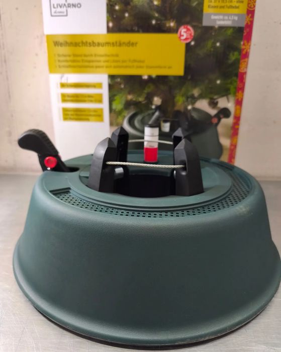 Підставка під ялинки