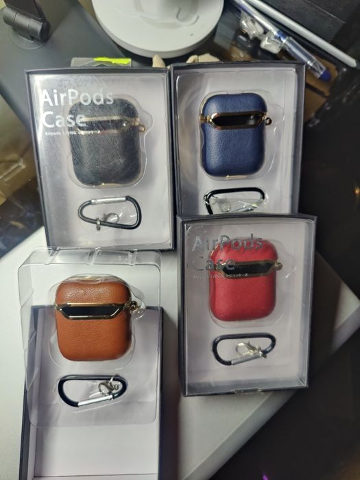 AirPods. Стильний чохол