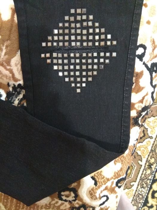 Женские  джинсы.