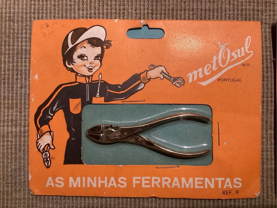 Brinquedo português antigo. 2x METOSUL - OSUL As Minhas Ferramentas.