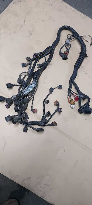 AGB silnik Instalacja elektryczna silnika Audi 2.7 Biturbo