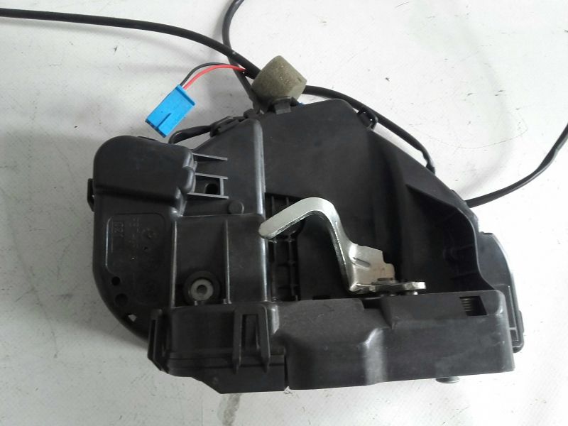 Fechadura / fecho porta trás esquerdo MERCEDES-BENZ CLS (C219)