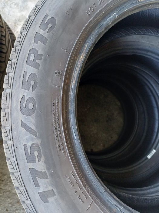 Pneus 175 65 r15